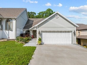 Building Photo - 185 Eagle Pointe Dr