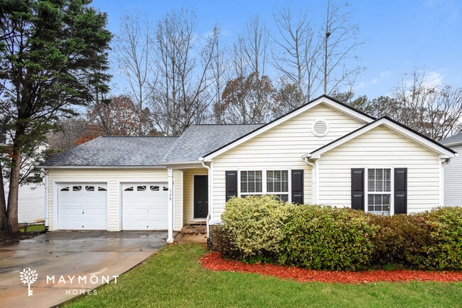 Building Photo - 329 Hillcrest Ln