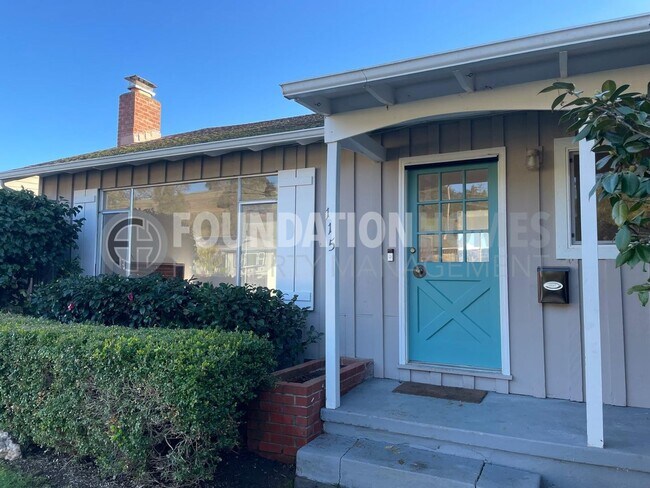 Foto del edificio - Charming 3-Bedroom Pleasant Valley Ranch Home!  Solar!  Fenced Yard!  FOUNDATION