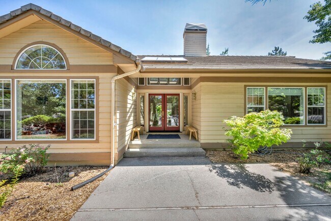 Foto del edificio - 14220 W Windriver Ln