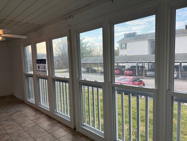 Foto del edificio - 6826 N Olive St