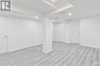 Building Photo - 126 Wishing Well Dr