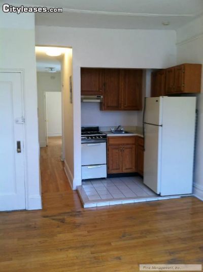 Foto del edificio - 211 E 80th St