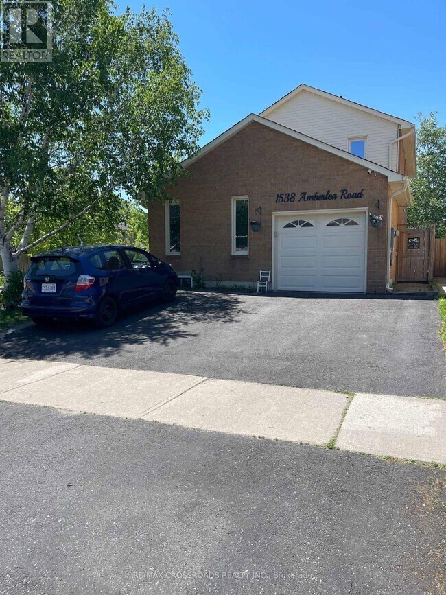 Photo du bâtiment - 1538 Amberlea Rd