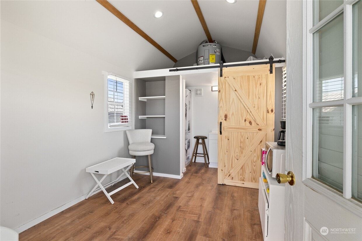 Building Photo - 4412 Thorp Cemetery Rd