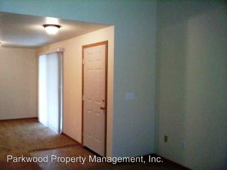Building Photo - 5805 Mount Tacoma Dr SW