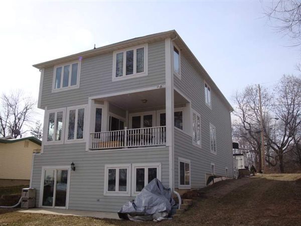 Primary Photo - 15507 Outer Dr