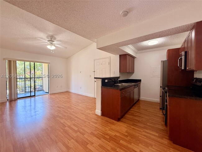 Building Photo - 15570 SW 105th Ln