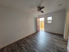 Building Photo - 2509 Avenue K