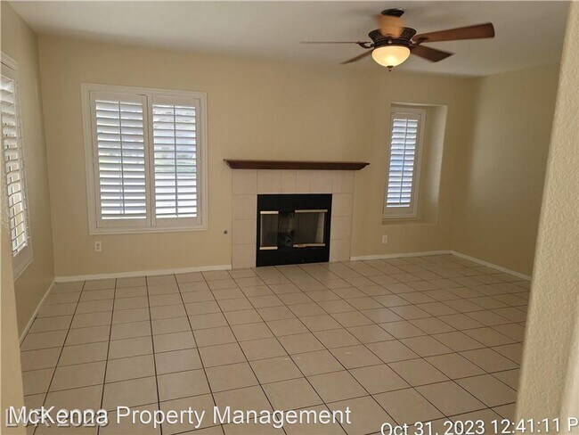 Foto del edificio - 3 br, 2.5 bath House - 196 Genesee Point St
