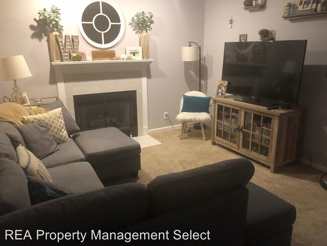 Foto del edificio - 3 br, 2.5 bath House - 5808 Tennyson Drive