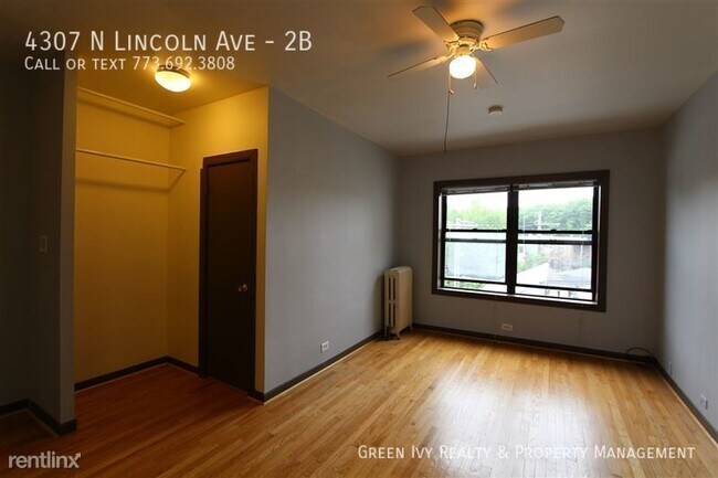 Foto del edificio - 4307 N Lincoln Ave