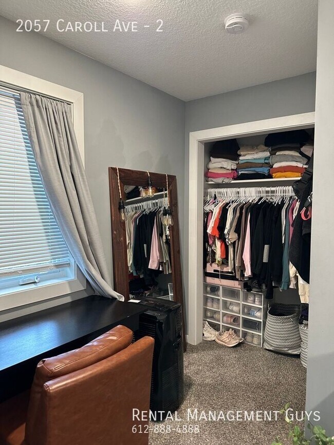 Building Photo - 2057 Carroll Ave