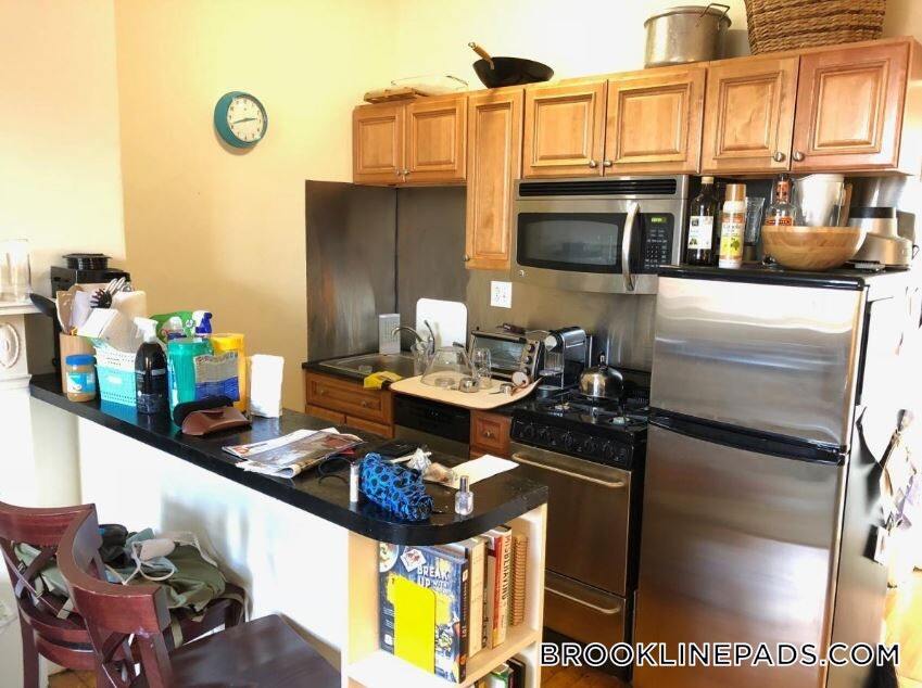 Foto principal - 1071 Beacon St