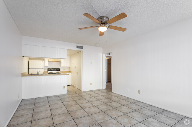 1BD, 1BA - 650 SF - The Willowbrook Apartments