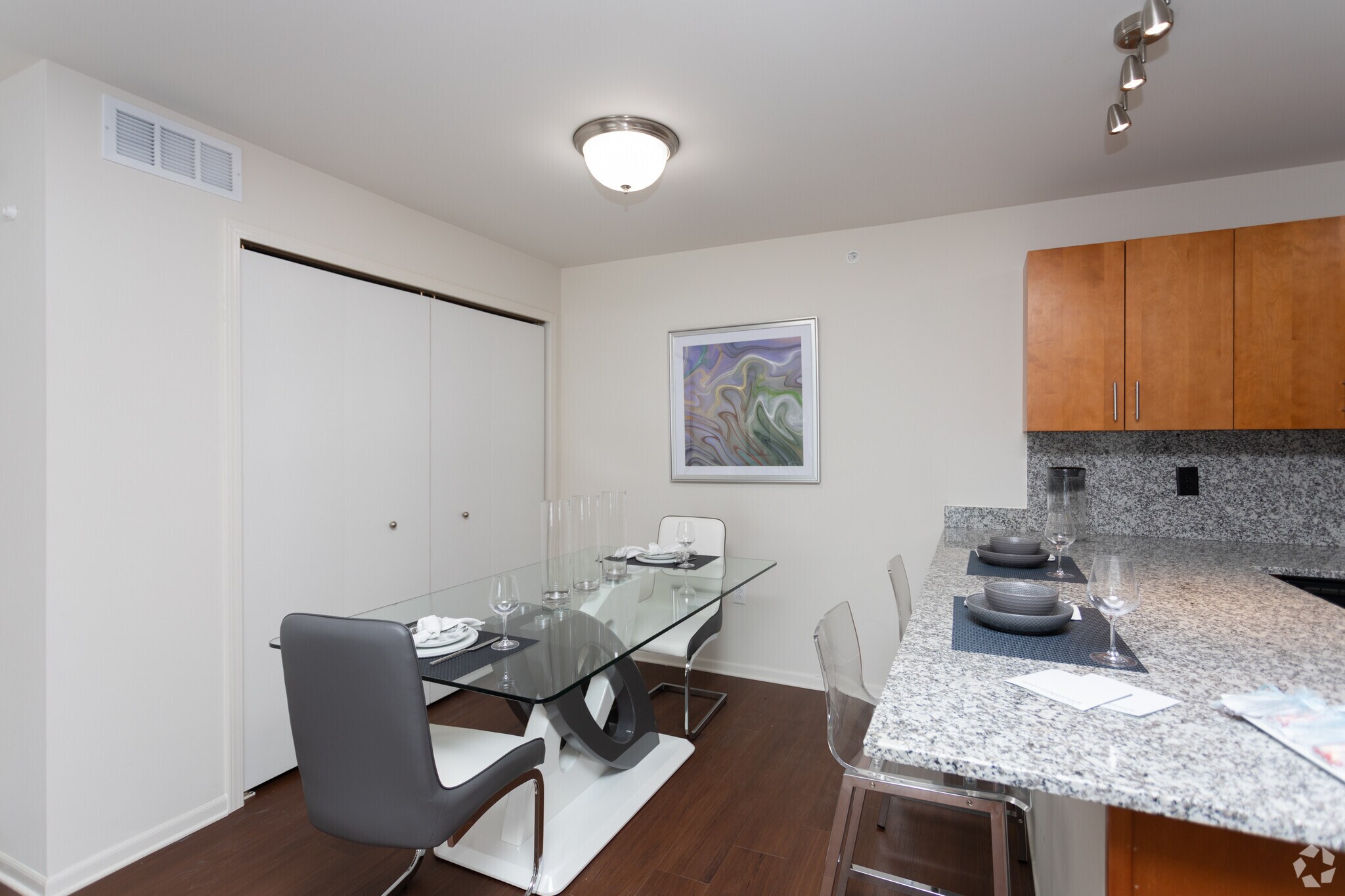 Steedman Apartments – photo 4