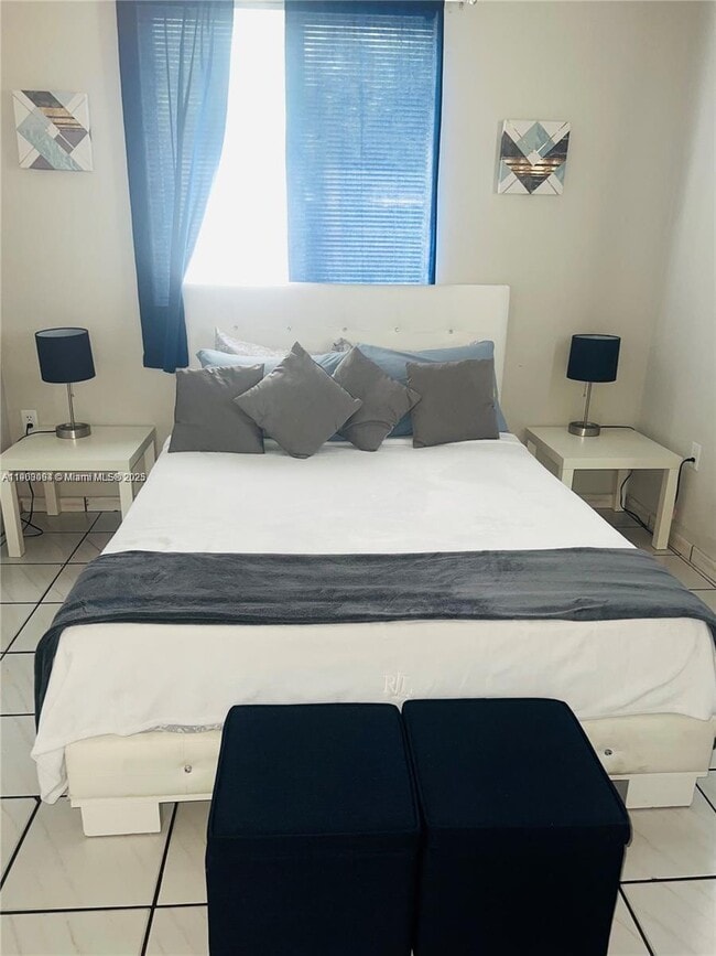 Foto del edificio - 2525 NW 33rd St