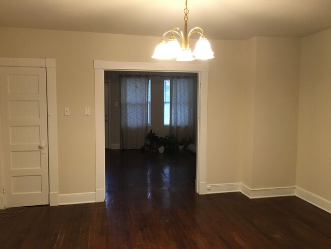 Building Photo - Charming Four-Square House in Church Hill ...