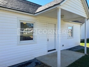 Building Photo - 1901 Merritt Dr