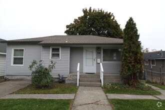 Building Photo - 34 E Courtland Ave