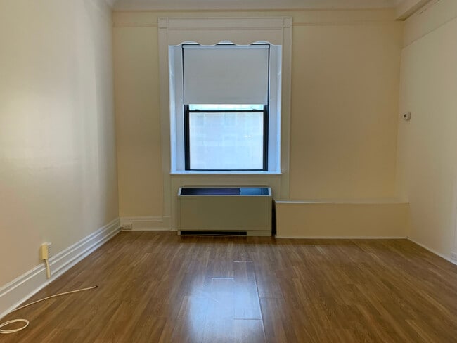 Building Photo - 62 Boylston St