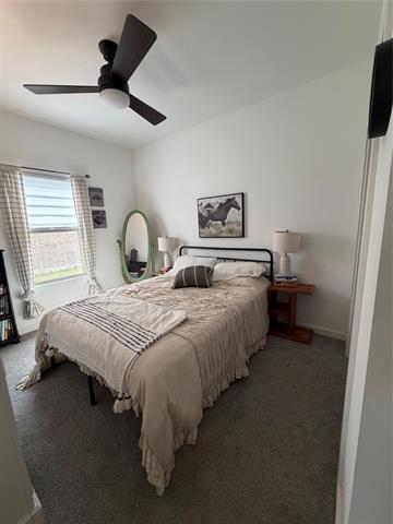 Foto del edificio - 524 Meadowlark Dr