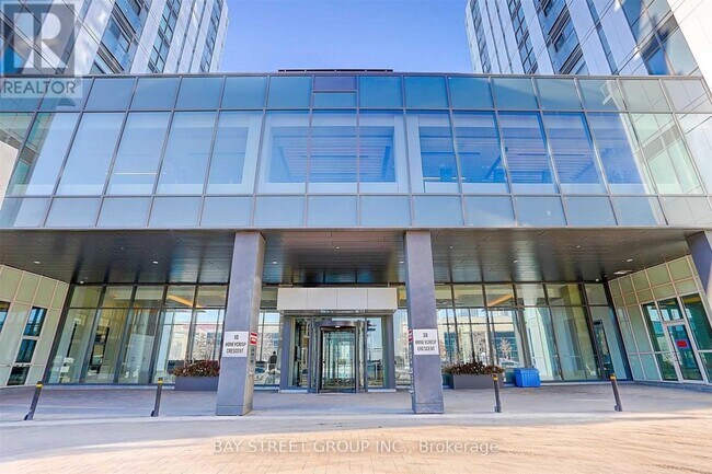 Photo du bâtiment - 38 Honeycrisp Cres