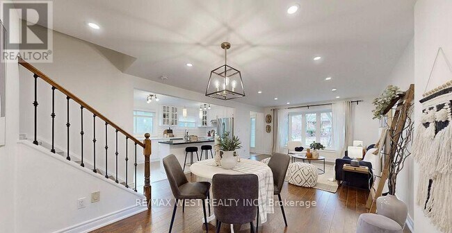 Photo du bâtiment - 194 Sewell Dr