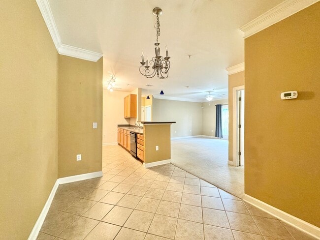 Building Photo - 108 Sunset Cir