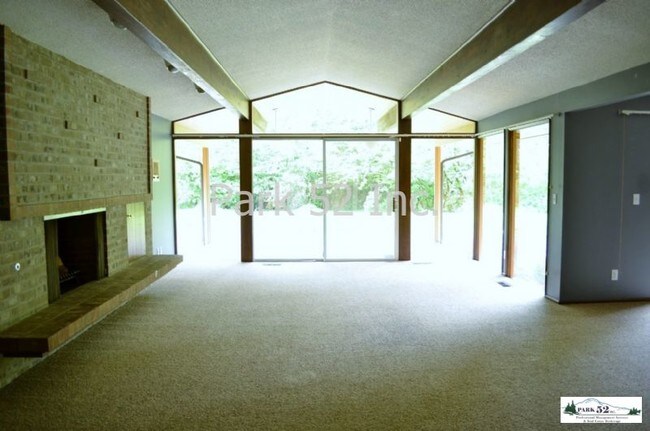 Building Photo - 7600 Harmony Pl SW