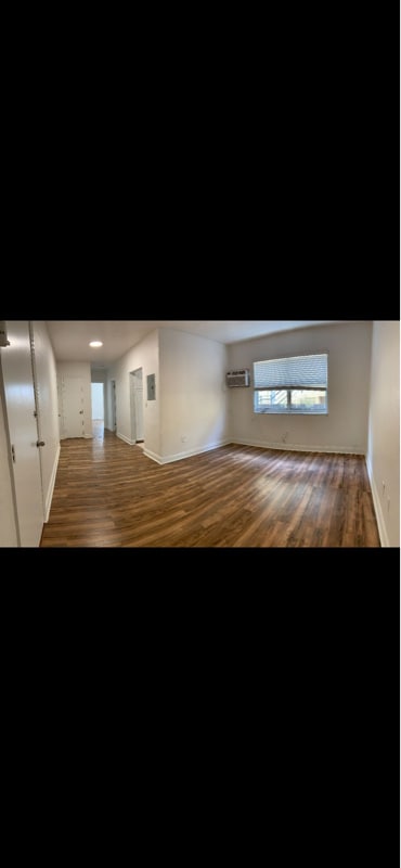 Building Photo - 7510 Byron Ave