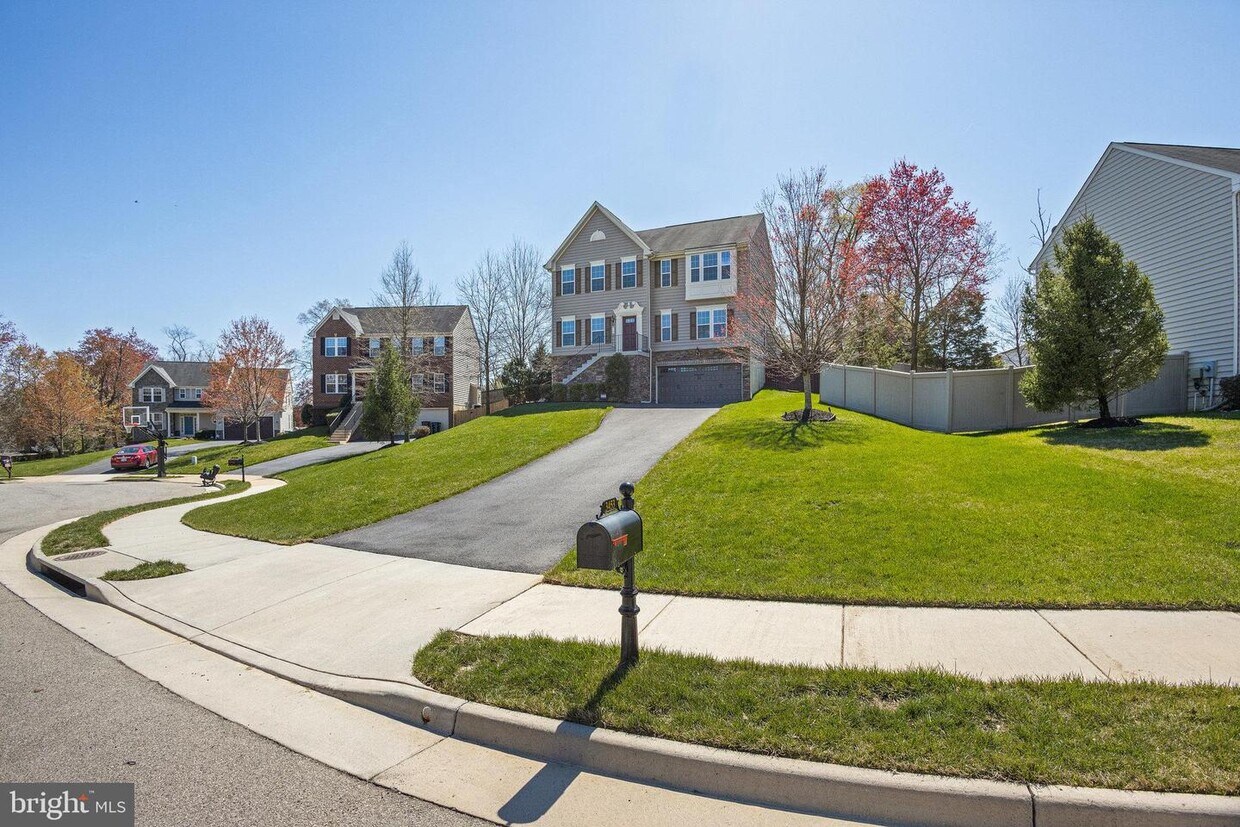 3453 Sun Up Way, Alexandria, VA 22309 House for Rent in Alexandria