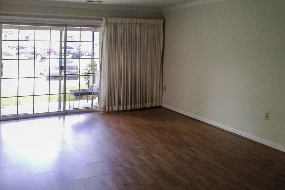 Building Photo - 307A Tall Pines Court