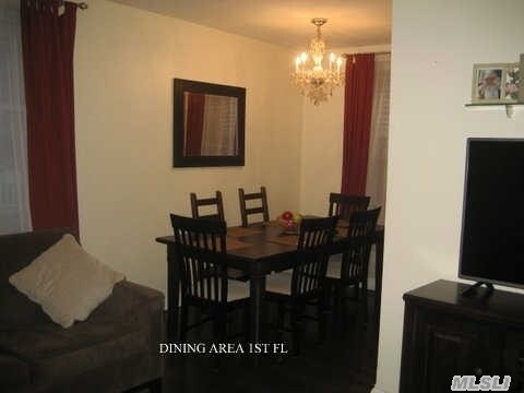 Interior Photo - 4010 193rd St