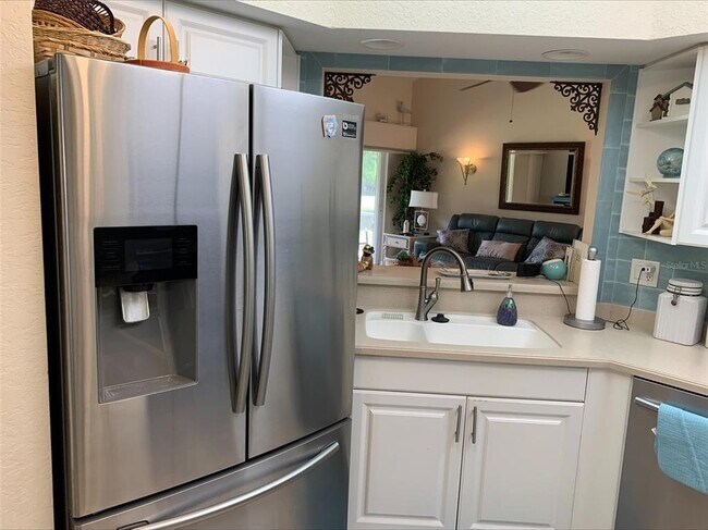 Building Photo - 7152 Strand Cir