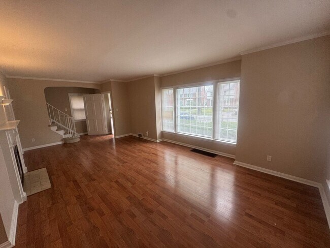 Foto del edificio - Charming 3-Bedroom Property in Prime Location