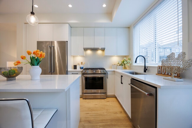 Building Photo - 19935 75A Av