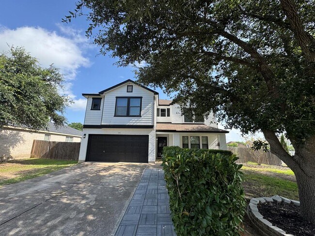Building Photo - 191 Mistletoe Ln