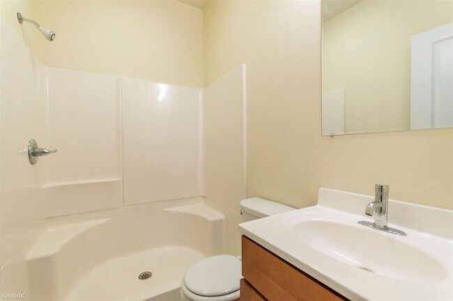 Foto del edificio - 4 br, 2 bath Duplex - 1845 N 18TH ST Unit B