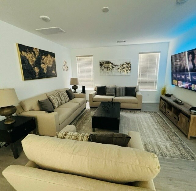 Foto del edificio - 26208 Arrowleaf Dr