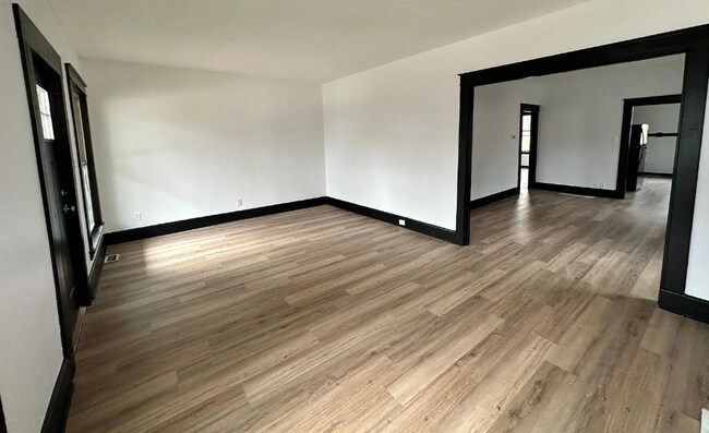 Foto del edificio - 931 Olive Ave