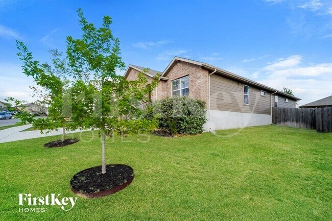 Building Photo - 12341 Erstein Vly