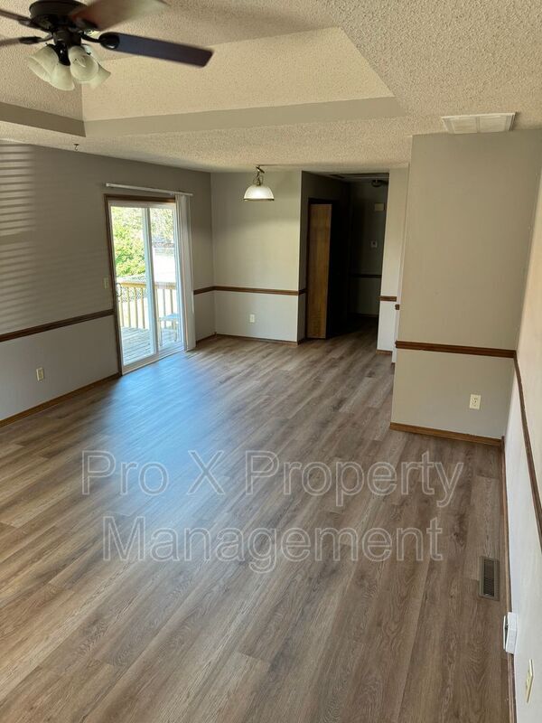 Foto del edificio - 3724 Farm Rd