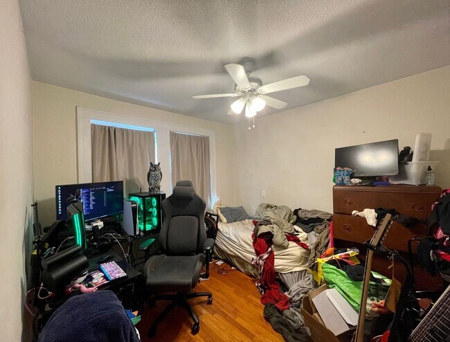 Foto del edificio - Brock St 3 Bed