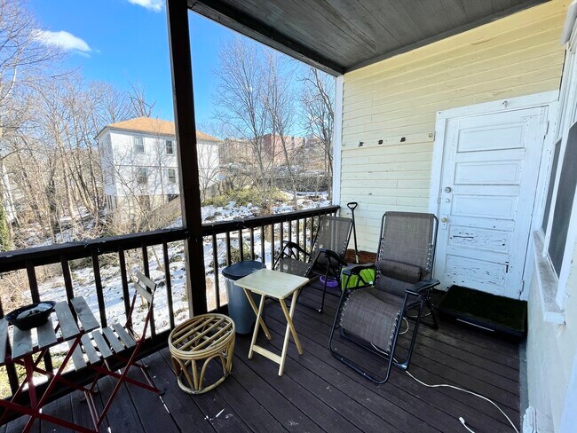 Foto del edificio - 18 Sunset St