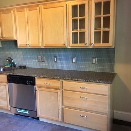 Building Photo - 57 Gorham St