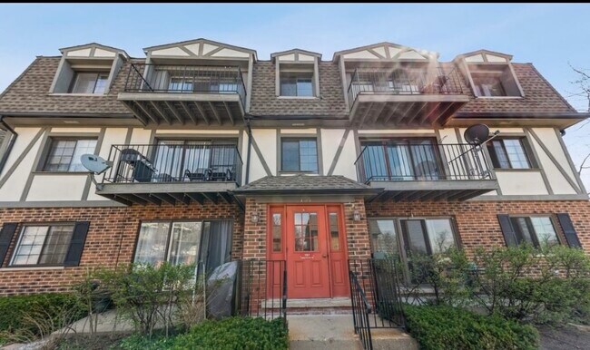 Foto del edificio - 101 Armstrong Dr