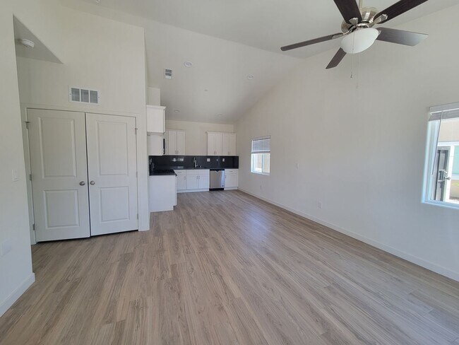Building Photo - 8618 Grandy St