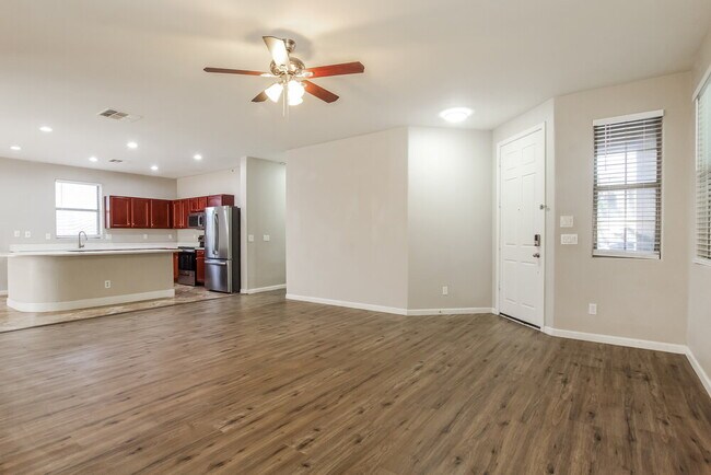 Foto del edificio - 11838 W Foothill Dr