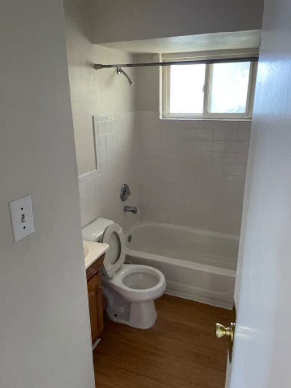 Building Photo - 3554 Wright Ave